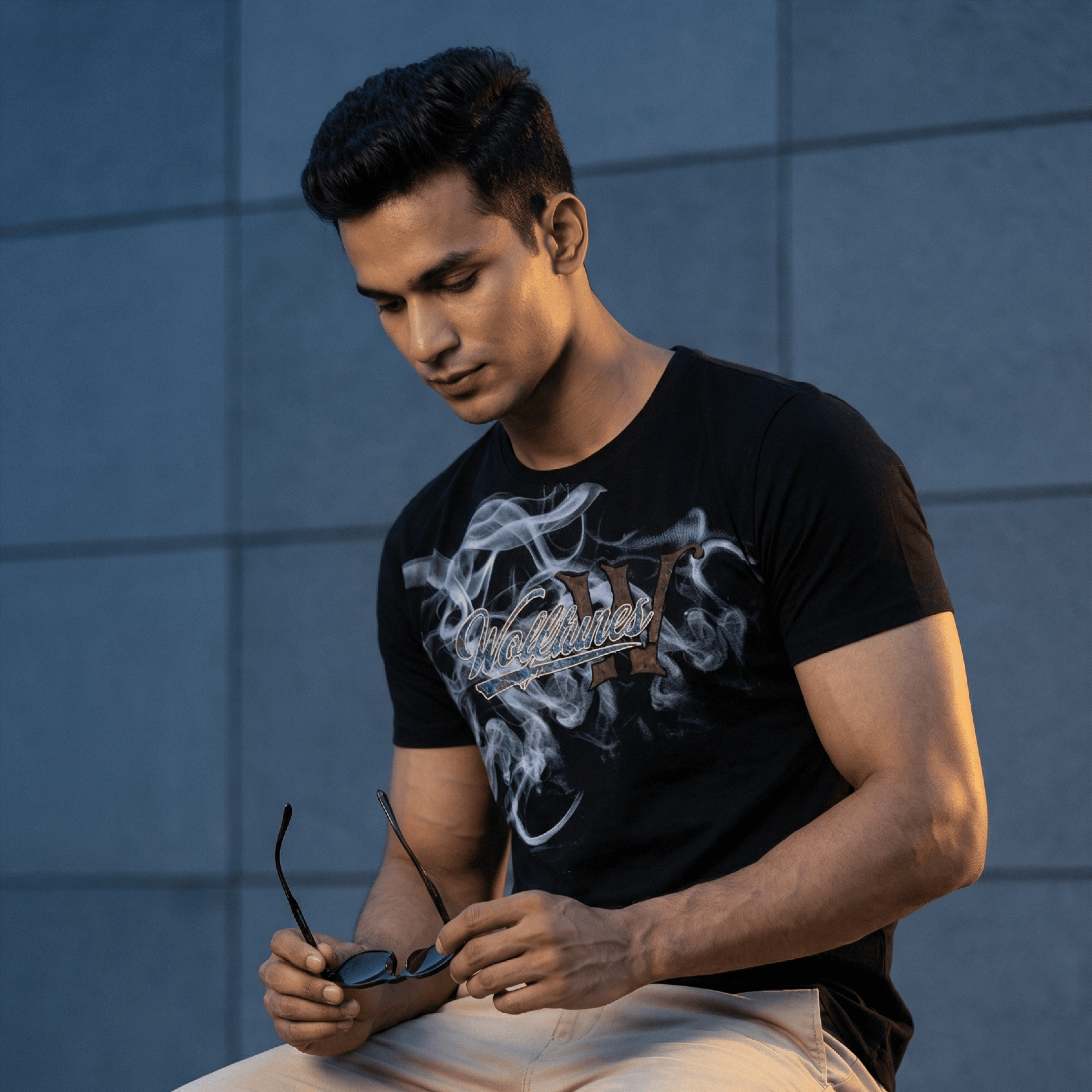 Wolftunes Black T-shirt